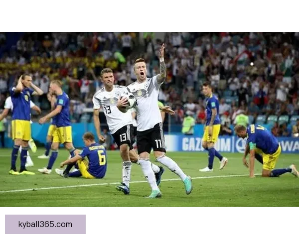 小卡带伤绝杀惊险救主 0.4秒神剧情震惊全场